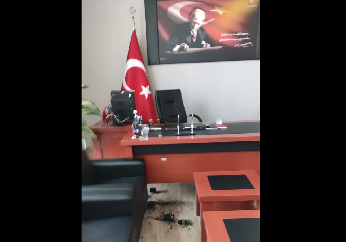 Saygı Öztürk: Karaman’da AKP il Başkanı ve iki yardımcısının hastane baskını