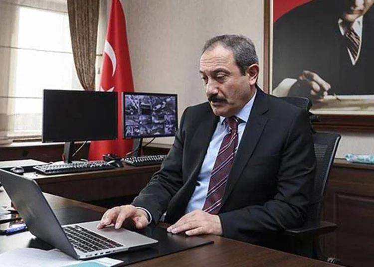 Süleyman Soylu’ya yakınlığıyla bilinen Servet Yılmaz, Bakü’ye atandı