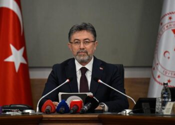 ‘Kişi başı su tüketimimizi 100 litrenin altına düşürmeyi hedefliyoruz’