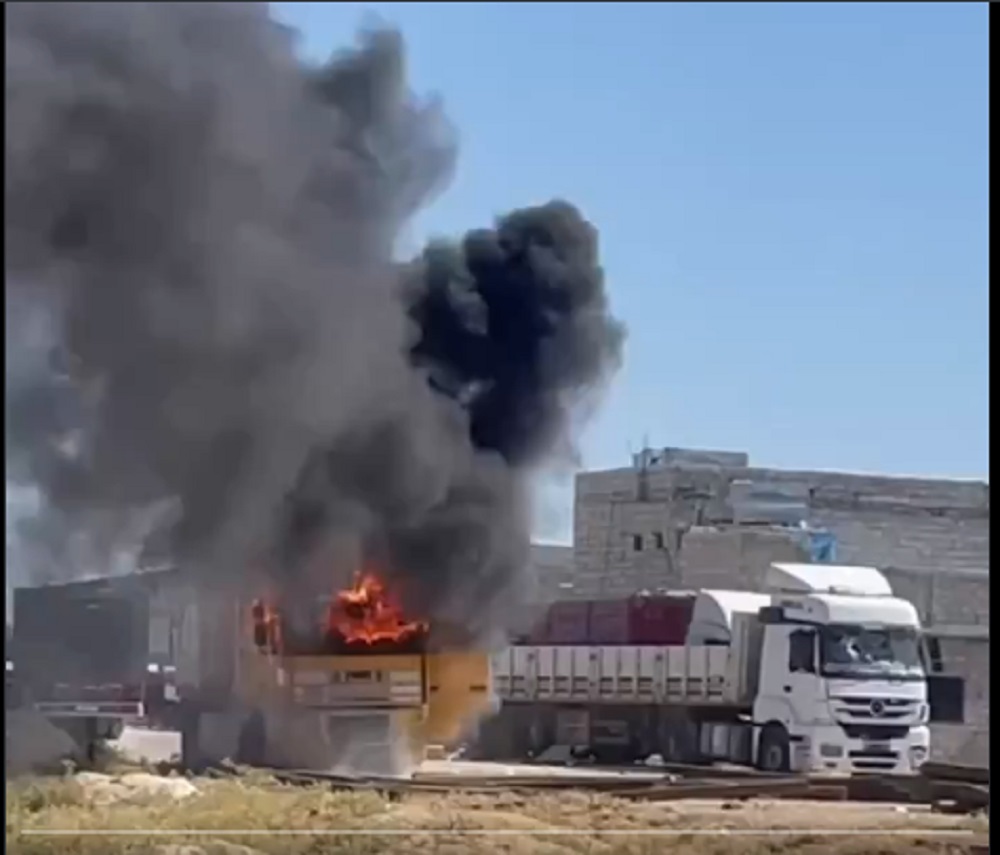 Suriyeliler, Kayseri’ye tepki olarak Türk araçlarına saldırmaya başladı