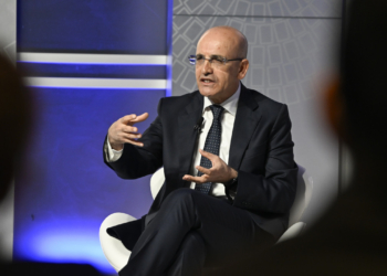 Tasarruf daha yıl dolmadan unutuldu: 6 aylık bütçe açığı 747 milyara ulaştı