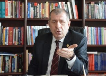 ‘Yakalım, yıkalım’ diyenler ya ajandır ya salak