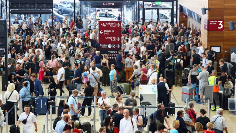 CrowdStrike'ın CEO'su daha önce de global bir krizin merkezinde yer almış