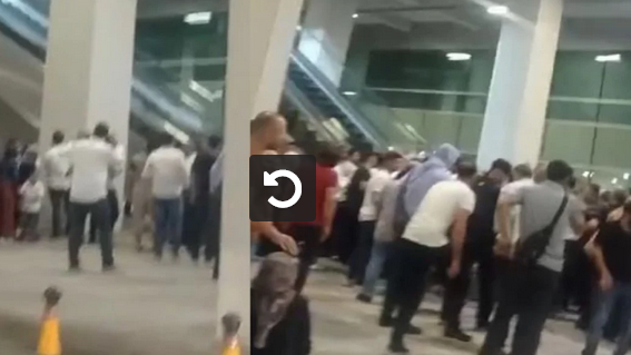İzmir Metrosu’ndan sonra Diyarbakır Havalimanı’nda yürüyen merdiven kazası 1 İzmir Metrosu’ndan sonra Diyarbakır Havalimanı’nda yürüyen merdiven kazası