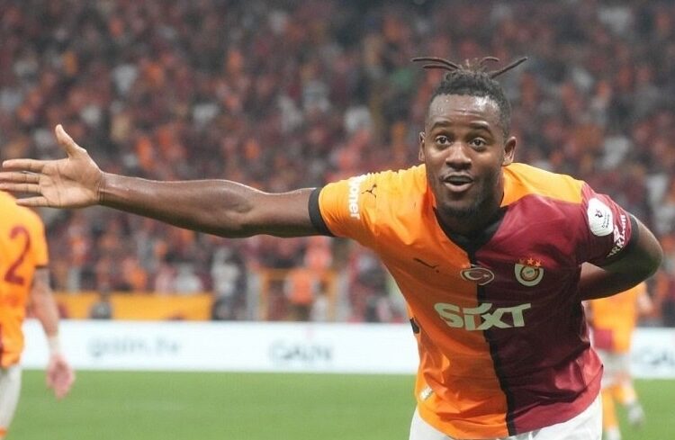 Galatasaray, Batshuayi'nin son dakika golüyle lige 3 puanla başladı 1 Galatasaray, Batshuayi’nin son dakika golüyle lige 3 puanla başladı