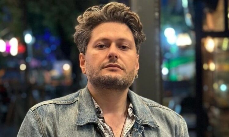 İnternet geçmişi ile gündem olan AKP'li trol Furkan Bölükbaşı hakkında suç duyurusunda bulunuldu 1 İnternet geçmişi ile gündem olan AKP’li trol Furkan Bölükbaşı hakkında suç duyurusunda bulunuldu