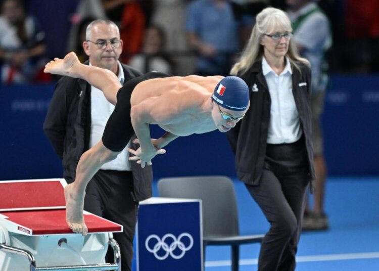 1,5 saatte 2 Olimpiyat rekoru kırdı 1 1,5 saatte 2 Olimpiyat rekoru kırdı