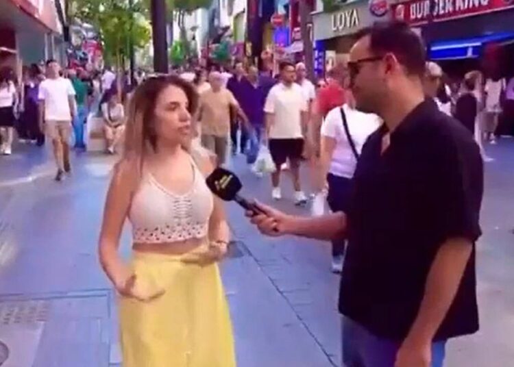 Sokak röportajında Instagram yasağını eleştiren kadın tutuklandı 1 Sokak röportajında Instagram yasağını eleştiren kadın tutuklandı