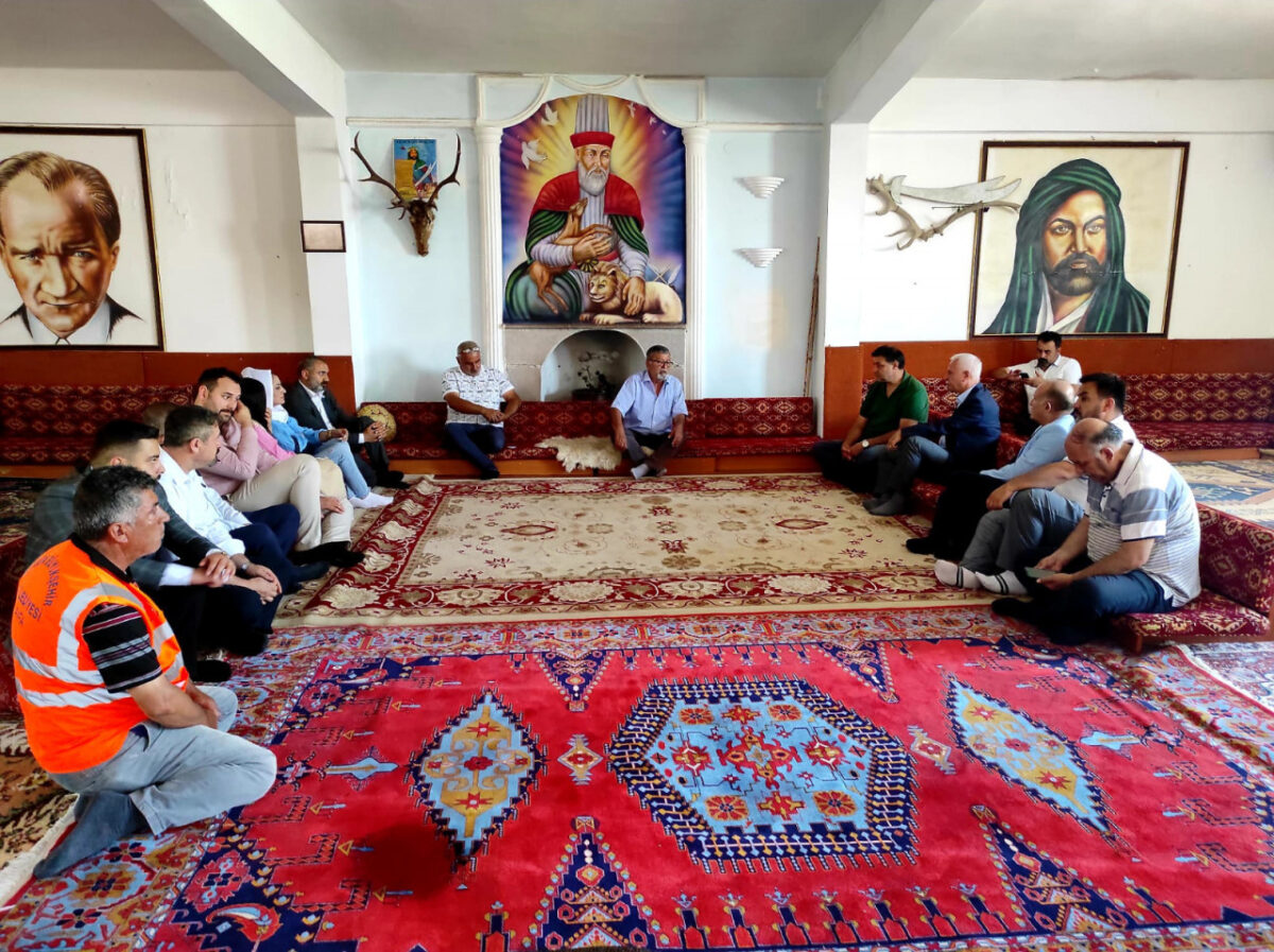 Cemevi Başkanlığı’nın Hacı Bektaş anması, Aleviler arasında tartışma oluşturdu 3 Cemevi Başkanlığı’nın Hacı Bektaş anması, Aleviler arasında tartışma oluşturdu