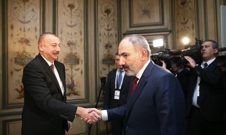 Azerbaycan ve Ermenistan, 'ulaşım koridoru' maddesinin anlaşmadan çıkarıldığını duyurdu 1 Azerbaycan ve Ermenistan, ‘ulaşım koridoru’ maddesinin anlaşmadan çıkarıldığını duyurdu