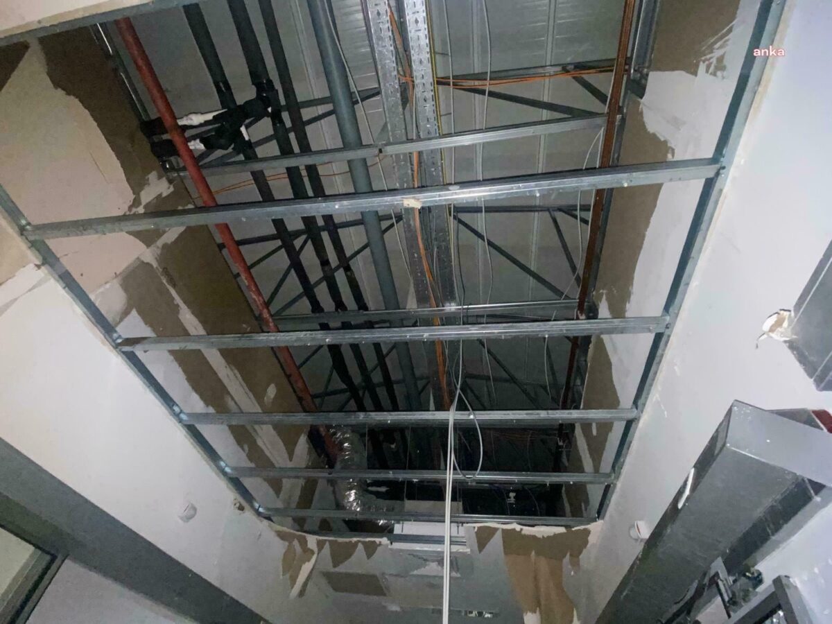 Tavanı çöken hastanede bebeği ölen aile isyan etti