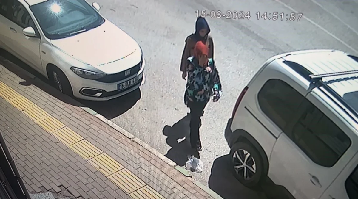 53 suç kaydı bulunan hırsız kadın, piknik yaparken yakalandı 5 53 suç kaydı bulunan hırsız kadın, piknik yaparken yakalandı