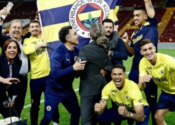 Galatasaray – Fenerbahçe derbisindeki olaylar yüzünden Mert Hakan Yandaş ve Jayden Oosterwolde’ye hapis cezası istendi