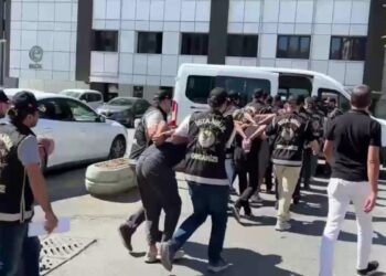 İstanbul’da çete operasyonu: 52 gözaltı