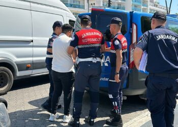 ‘Hülya’ olarak aranıyordu ‘Sedat’ olarak yakalandı