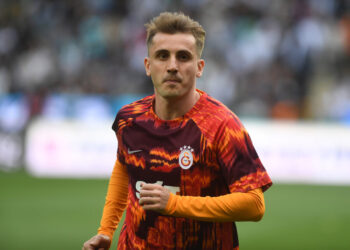 Galatasaray’da Kerem Aktürkoğlu kaptanlığı bıraktı