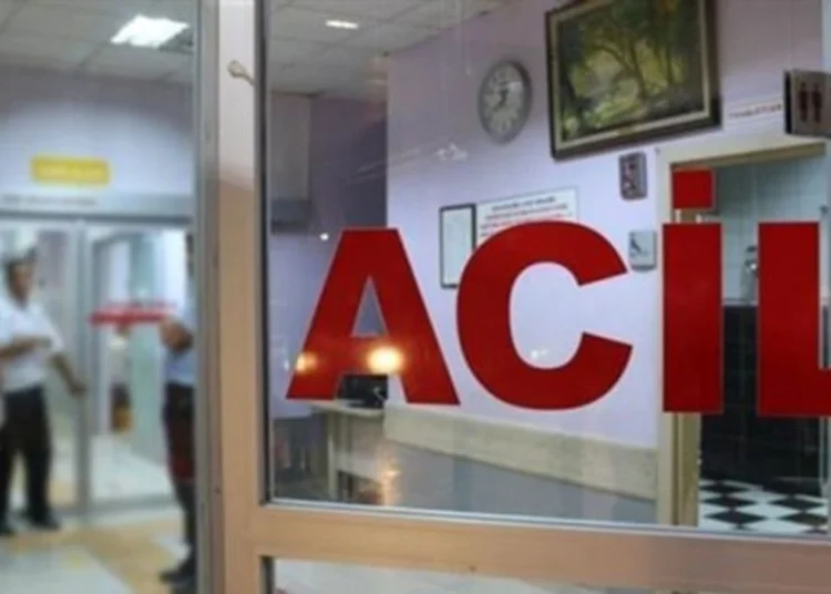 Kaymakam ve AK Parti İlçe Başkanı dahil 11 kişi hastanelik oldu 1 Kaymakam ve AK Parti İlçe Başkanı dahil 11 kişi hastanelik oldu
