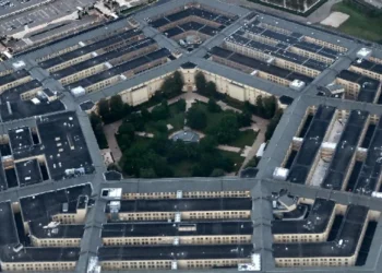 Türk mühendis, Pentagon’un gizli belgelerini kaçırmakla suçlanıyor