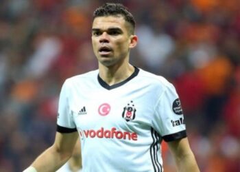 Bir döneme damga vurmuştu: Pepe 41 yaşında futbolu bıraktı