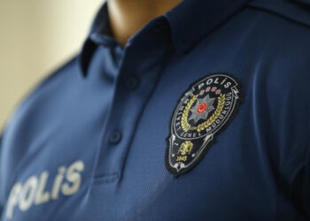 Emniyet görevlilerine ‘yüz tanımalı yaka kamerası’ geliyor