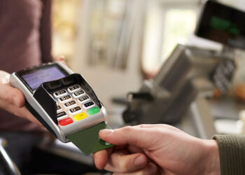 Alp Yalman yazdı I Hükümet ile tüccarın arasını “Pos cihazı” bozdu