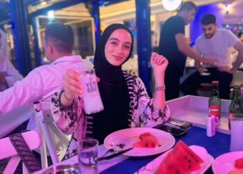 Mercan Bulut yazdı l Muhafazakar gençlik alkol masasına oturursa!