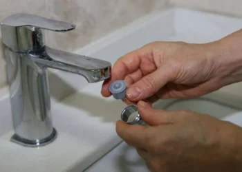 İSKİ, tasarruflu su aparatı dağıtımına başladı