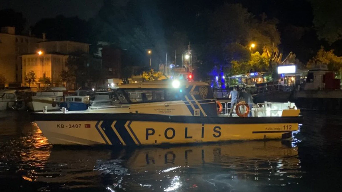İstanbul Boğazı'nda tekne battı: 1 kişi kayıp