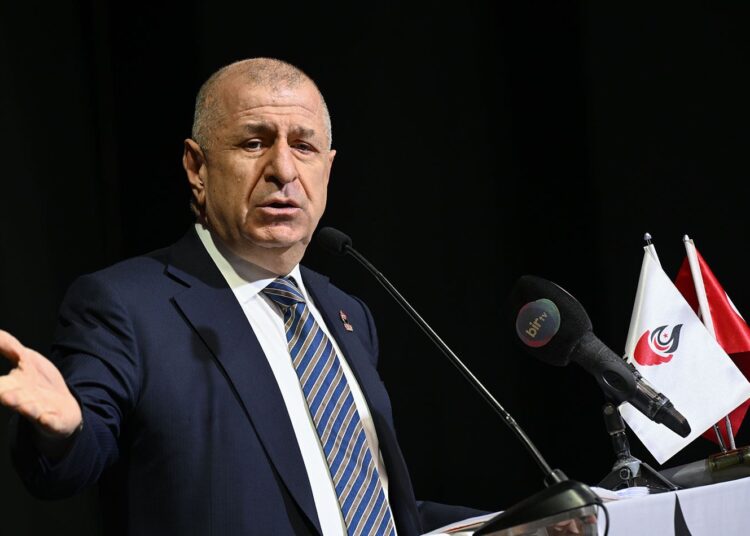 ‘33 şehit varken yas ilan edilmedi, bir siyasi parti genel başkanı için yas ilan edildi’