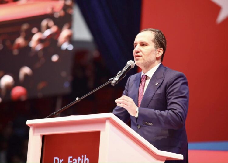 Fatih Erbakan: AK Parti ile bundan sonra buluşmamız mümkün değil, sağda yeni bir ittifak olabilir