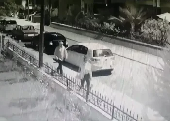 Tokat’ta yolda yürüyen kadın sokak ortasında bıçaklı saldırıya uğradı