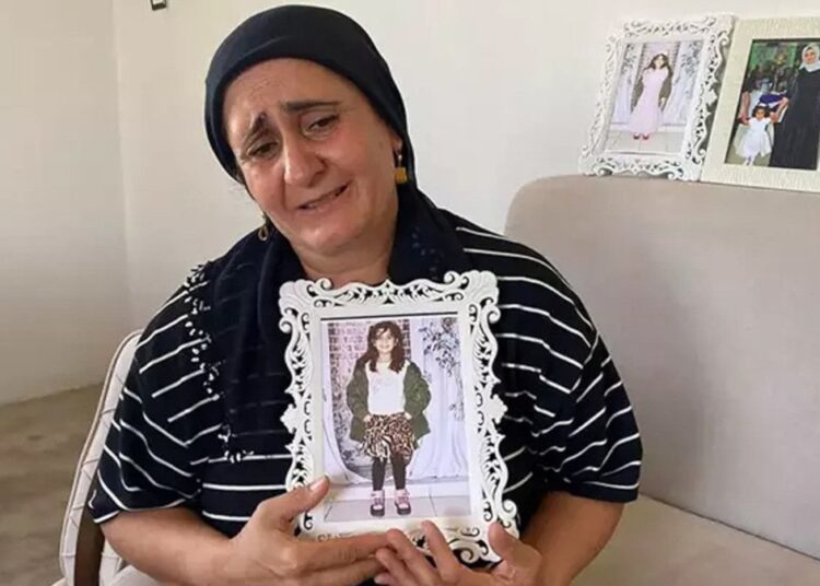Narin Güran cinayetinde yeni gelişme: Anne hastaneye götürüldü 1 Narin Güran cinayetinde yeni gelişme: Anne hastaneye götürüldü