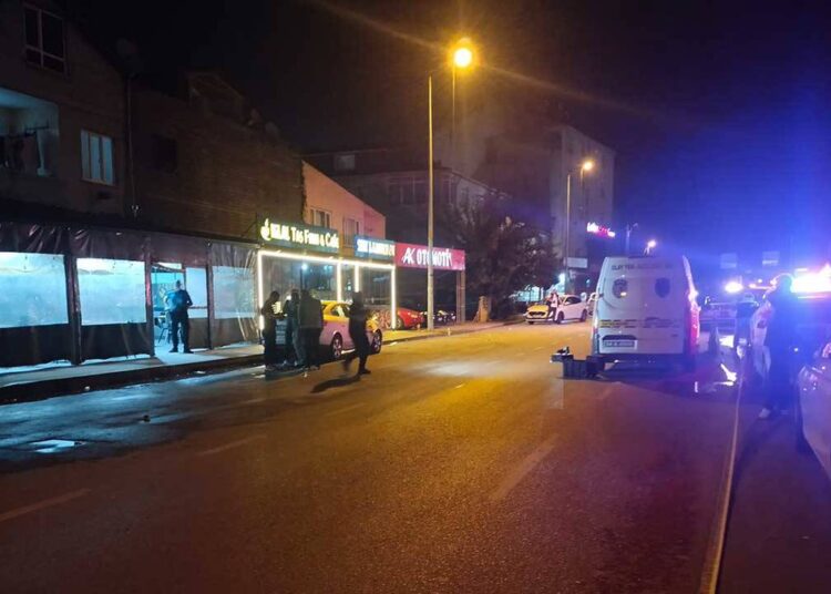 Pendik’te silahlı çatışma: 1 ölü, 4 yaralı 1 Pendik’te silahlı çatışma: 1 ölü, 4 yaralı