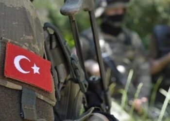 Nöbette kendini vuran asker hayatını kaybetti