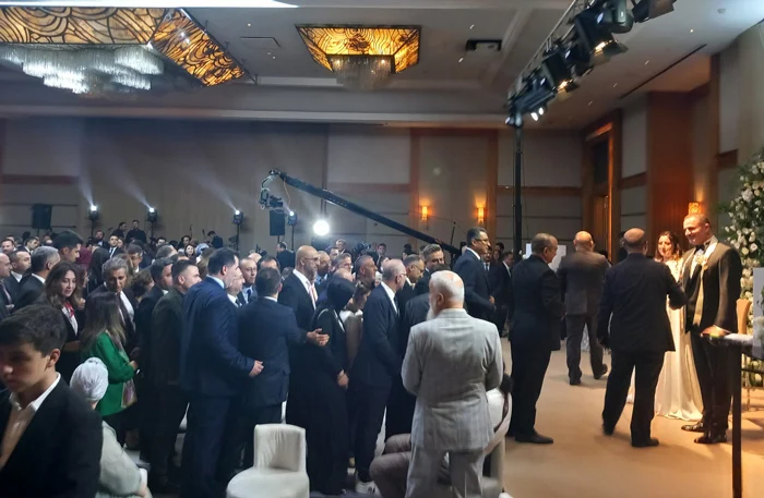 BDDK başkan yardımcısı, denetlediği müdürleri düğününe çağırdı; takı yağdı 1 BDDK başkan yardımcısı, denetlediği müdürleri düğününe çağırdı; takı yağdı