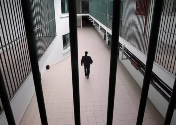 İngiltere, Estonya’da hapishane kiralayacak