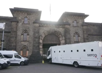 İngiltere, Estonya’da hapishane kiralayacak