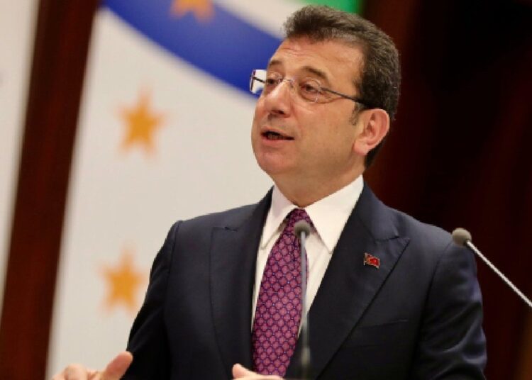 CHP, İmamoğlu gündemiyle acil toplanıyor: Özgür Özel katılmıyor 1 CHP, İmamoğlu gündemiyle acil toplanıyor: Özgür Özel katılmıyor