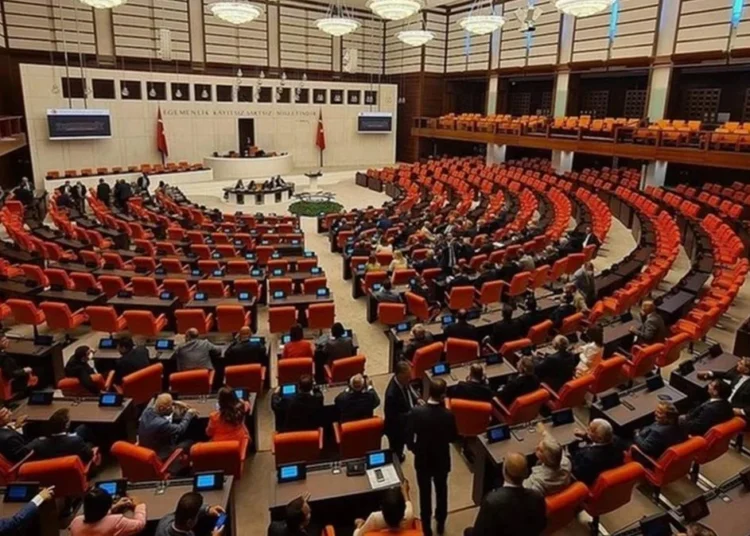 'Etki ajanlığı' düzenlemesi geri mi geliyor? 1 ‘Etki ajanlığı’ düzenlemesi geri mi geliyor?