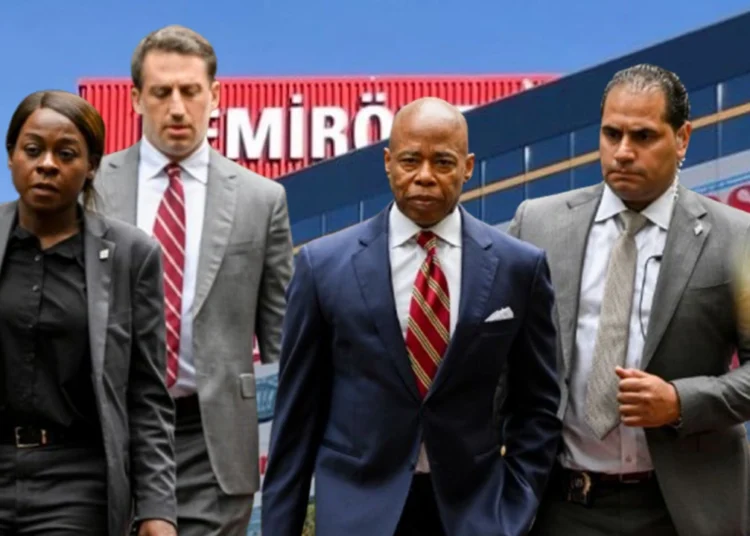 Hürriyet ve NTV, New York iddianamesi haberini sansürledi 1 Hürriyet ve NTV, New York iddianamesi haberini sansürledi