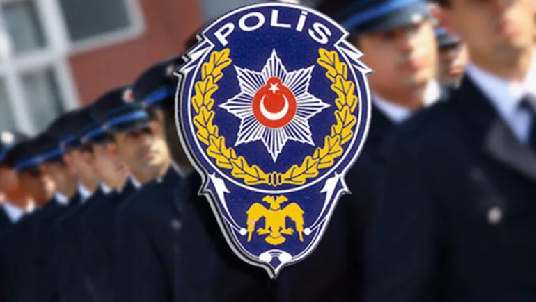 Hüsnü Yusuf Turabiç yazdı l Komiserin sorusu! 2 Hüsnü Yusuf Turabiç yazdı l Komiserin sorusu!