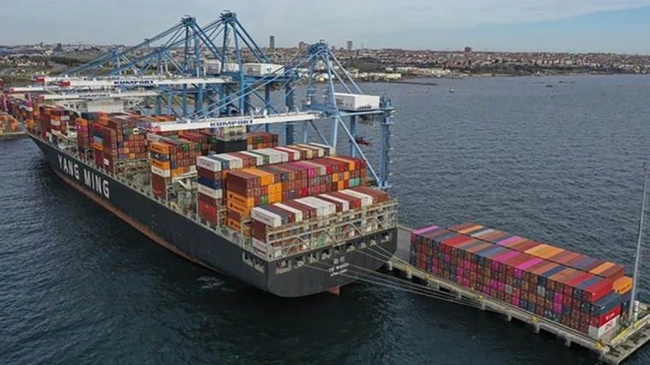 Yük gemileri İsrail'e mal taşımaya devam ediyor; 3 günde 7 gemi