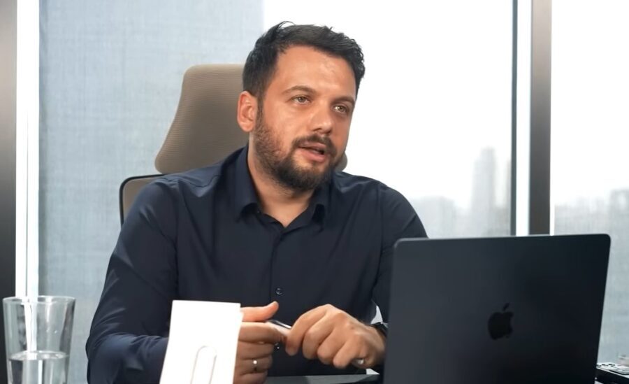 İktidara yakın gazeteci Taha Hüseyin Karagöz'den TOGG eleştirisi