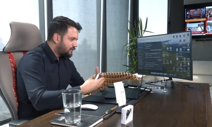 İktidara yakın gazeteci Taha Hüseyin Karagöz'den TOGG eleştirisi