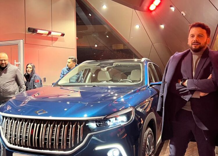 İktidara yakın gazeteci Taha Hüseyin Karagöz’den TOGG eleştirisi