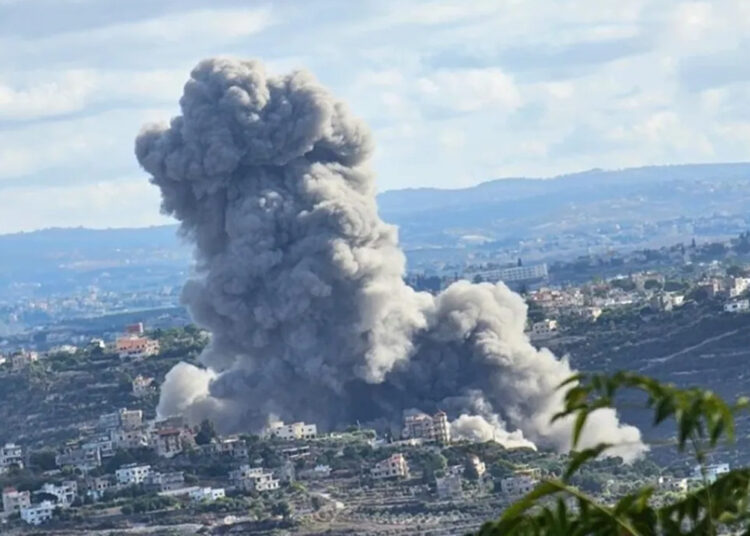 İsrail Lübnan’a bomba yağdırdı: 356 ölü, binlerce yaralı