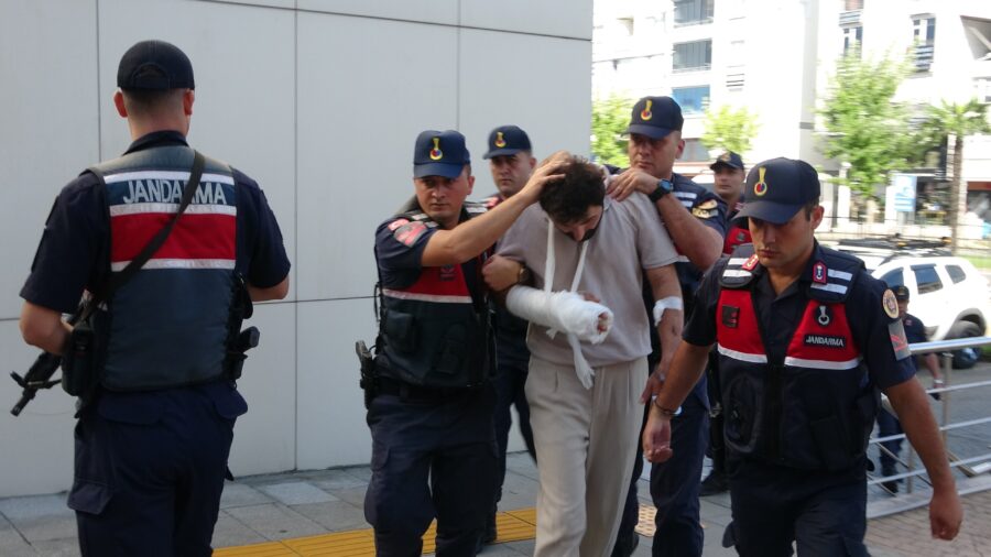 Motosikletiyle astsubaya çarparak şehit eden sürücünün 20'den fazla trafik cezası ortaya çıktı