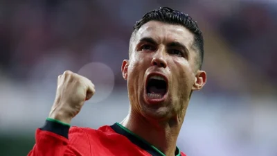 Ronaldo'nun sosyal medyada takipçi sayısı 1 milyara ulaştı