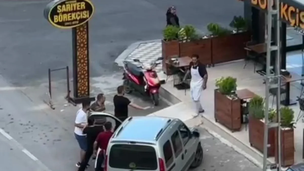 Kadın müşteriye sarkıntılık yetmedi, kocasını da dövdüler! 3 Kadın müşteriye sarkıntılık yetmedi, kocasını da dövdüler!