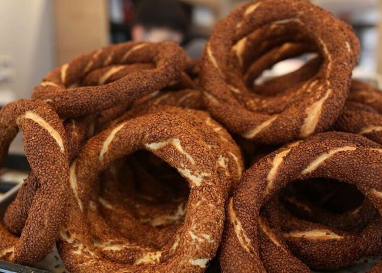 Ankara'da simit fiyatına zam 1 Ankara’da simit fiyatına zam